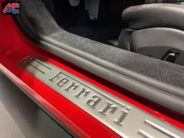 FERRARI Ferrari 296 GTS 3.0 Hybrid DCT GTS