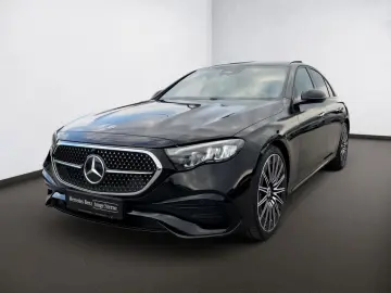 MERCEDES-BENZ E 220 d AMG Night SUPERSCREEN Pano Burm4D