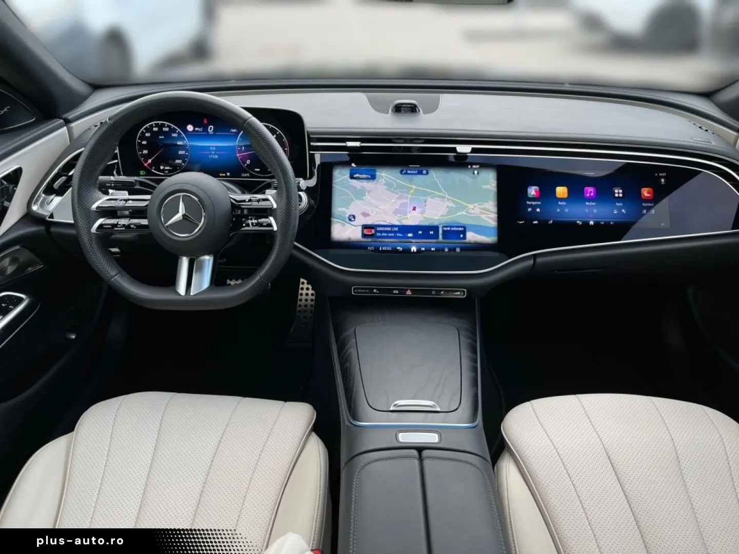 MERCEDES-BENZ E 220 d AMG Night SUPERSCREEN Pano Burm4D