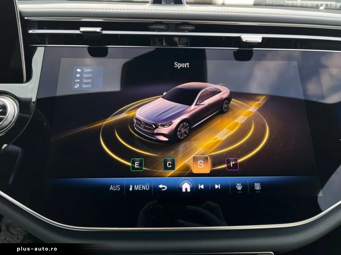 MERCEDES-BENZ E 220 d AMG Night SUPERSCREEN Pano Burm4D