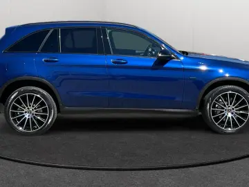 MERCEDES-BENZ GLC 300 4Matic AMG Line Kamera Head-up