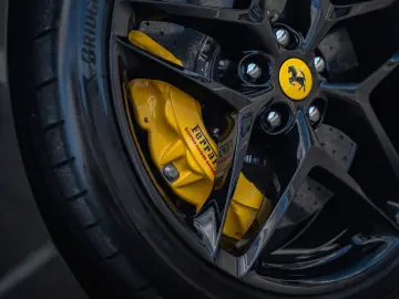 FERRARI Roma 3.9 T V8 Coupe DCT  BLACK PEARL