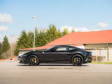 FERRARI Roma 3.9 T V8 Coupe DCT  BLACK PEARL