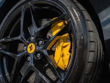 FERRARI Roma 3.9 T V8 Coupe DCT  BLACK PEARL