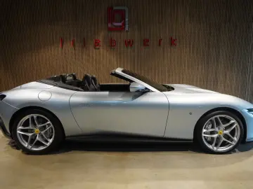 FERRARI Roma 3.9 T V8 Spider 1.Hd U-frei Carbon-Lenkrad