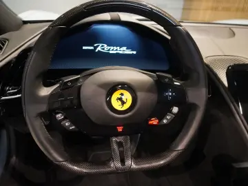 FERRARI Roma 3.9 T V8 Spider 1.Hd U-frei Carbon-Lenkrad