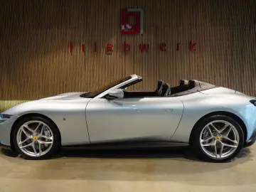 FERRARI Roma 3.9 T V8 Spider 1.Hd U-frei Carbon-Lenkrad