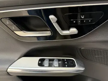 MERCEDES-BENZ GLC 220 d 4M Avantgarde AHK T-LEDER MEMORY