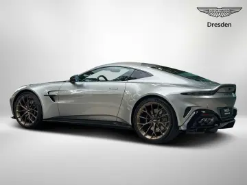 ASTON MARTIN V8 Vantage MY25
