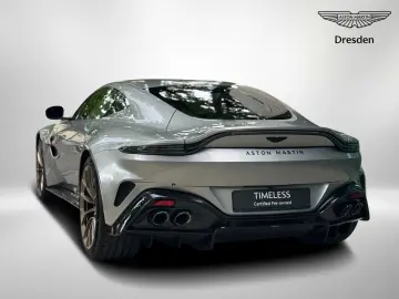 ASTON MARTIN V8 Vantage MY25