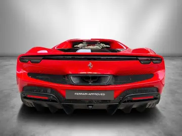 FERRARI 296 GTB Daytona