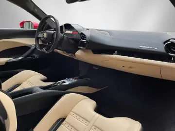 FERRARI 296 GTB Daytona