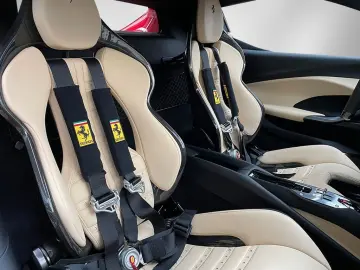FERRARI 296 GTB Daytona