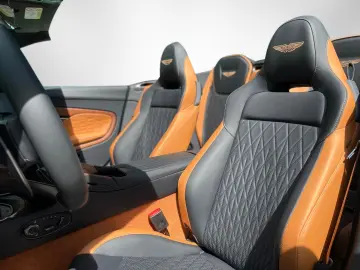 ASTON MARTIN DB12 4.0 V8 Volante