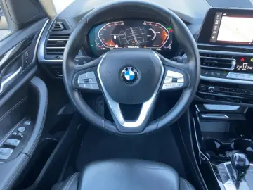 BMW X3 xDrive 20i Aut.