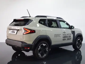 DACIA DUSTER 1.2 hybrid-G 150CP Extreme 4x4