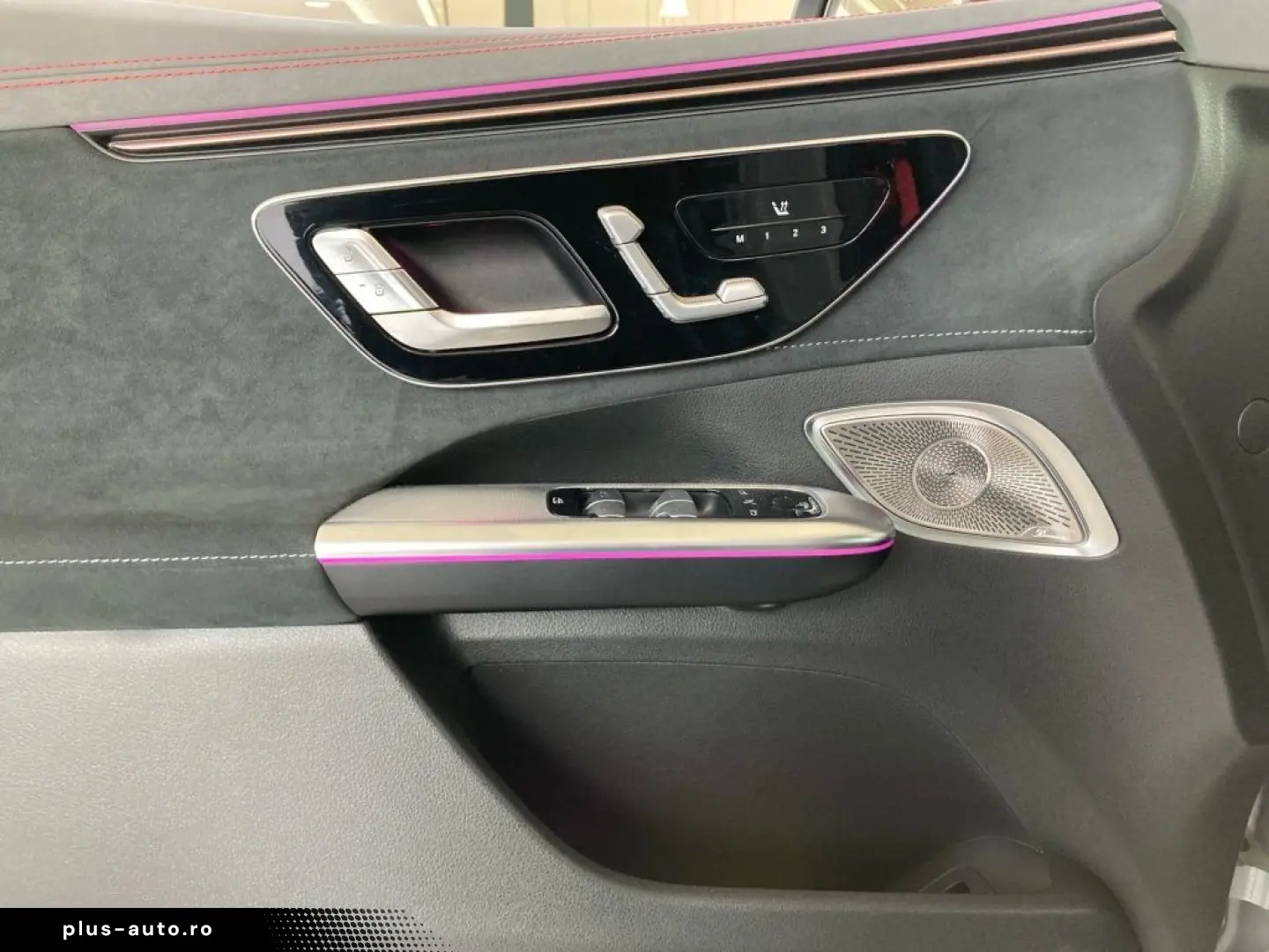 MERCEDES-BENZ EQE 300 SUV AMG AHK PANO Burmester Air&hellip;