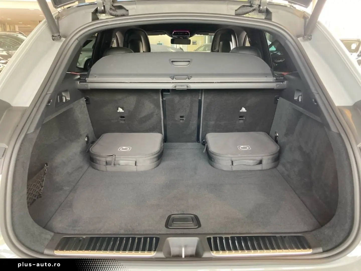MERCEDES-BENZ EQE 300 SUV AMG AHK PANO Burmester Air&hellip;