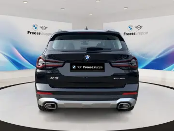 BMW X3 xDrive20i Laser HUD