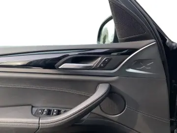 BMW X3 xDrive20i Laser HUD