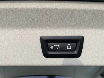 BMW X3 xDrive20i Laser HUD