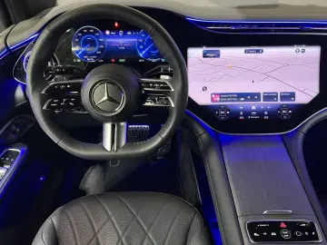MERCEDES-BENZ EQE 350 4M AMG Premium Night Hyper Massage AIR