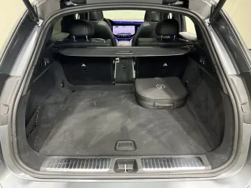 MERCEDES-BENZ EQE 350 4M AMG Premium Night Hyper Massage AIR