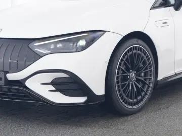 MERCEDES-BENZ Mercedes-AMG EQE 43 4M PREMIU NIGHT PA&hellip;