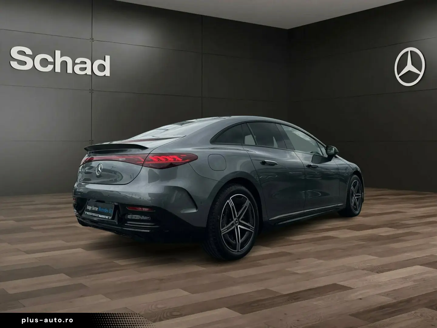 MERCEDES-BENZ EQE 300 AMG NAVI PANO LED KAM DISTR ME&hellip;