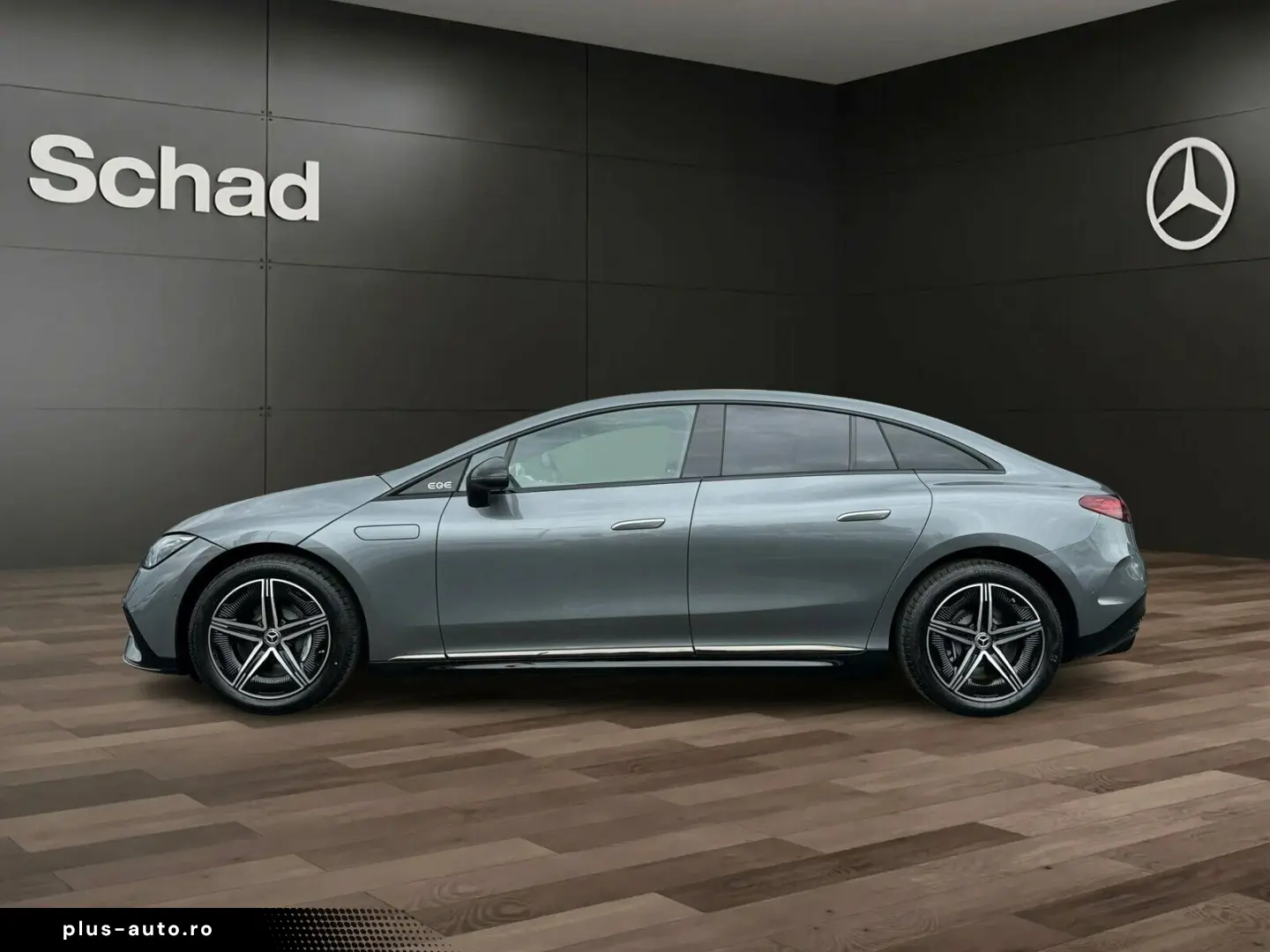 MERCEDES-BENZ EQE 300 AMG NAVI PANO LED KAM DISTR ME&hellip;