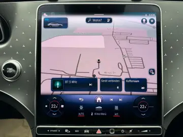 MERCEDES-BENZ EQE 300 AMG NAVI PANO LED KAM DISTR ME&hellip;