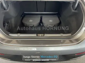 MERCEDES-BENZ EQE 300 AMG DIGI HA-LENK AHK DISTRO ME&hellip;