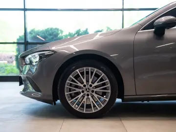 Mercedes-Benz CLA 250e Coupe Progressive