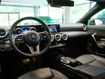 Mercedes-Benz CLA 250e Coupe Progressive