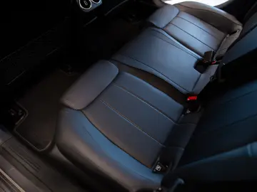 Mercedes-Benz CLA 250e Coupe Progressive