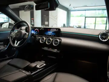 Mercedes-Benz CLA 250e Coupe Progressive
