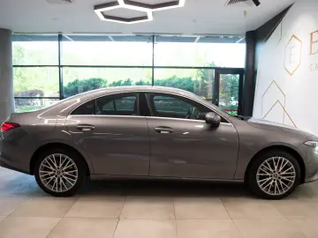 Mercedes-Benz CLA 250e Coupe Progressive