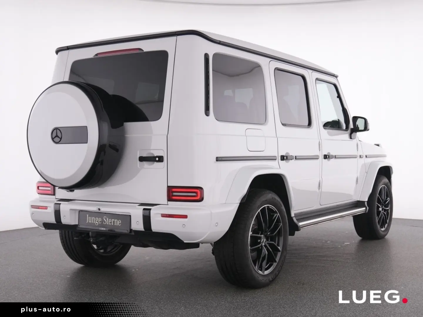 MERCEDES-BENZ G 450 d AMG SHD Burm MBeam Sthzg AHK Night 360