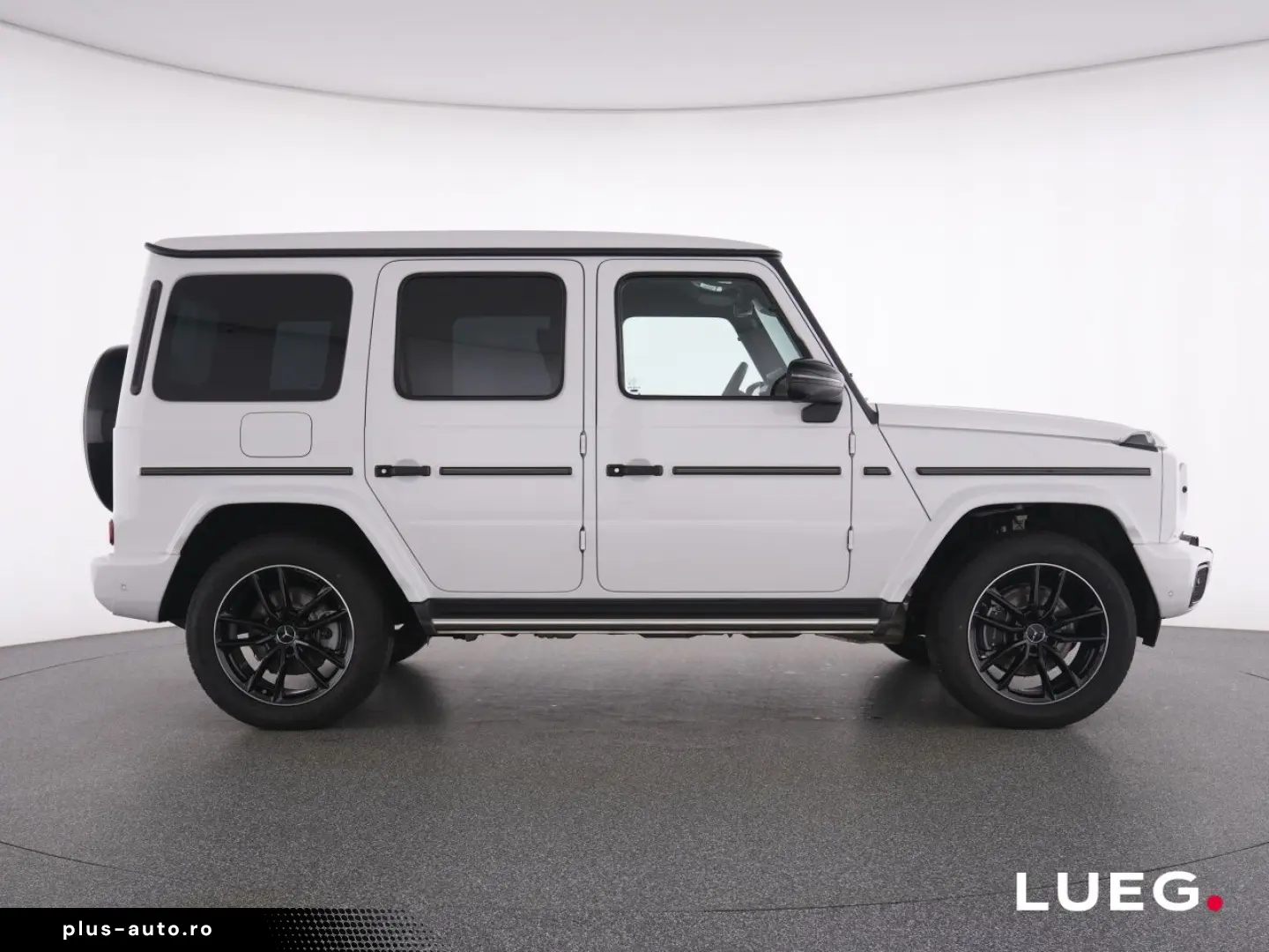 MERCEDES-BENZ G 450 d AMG SHD Burm MBeam Sthzg AHK Night 360