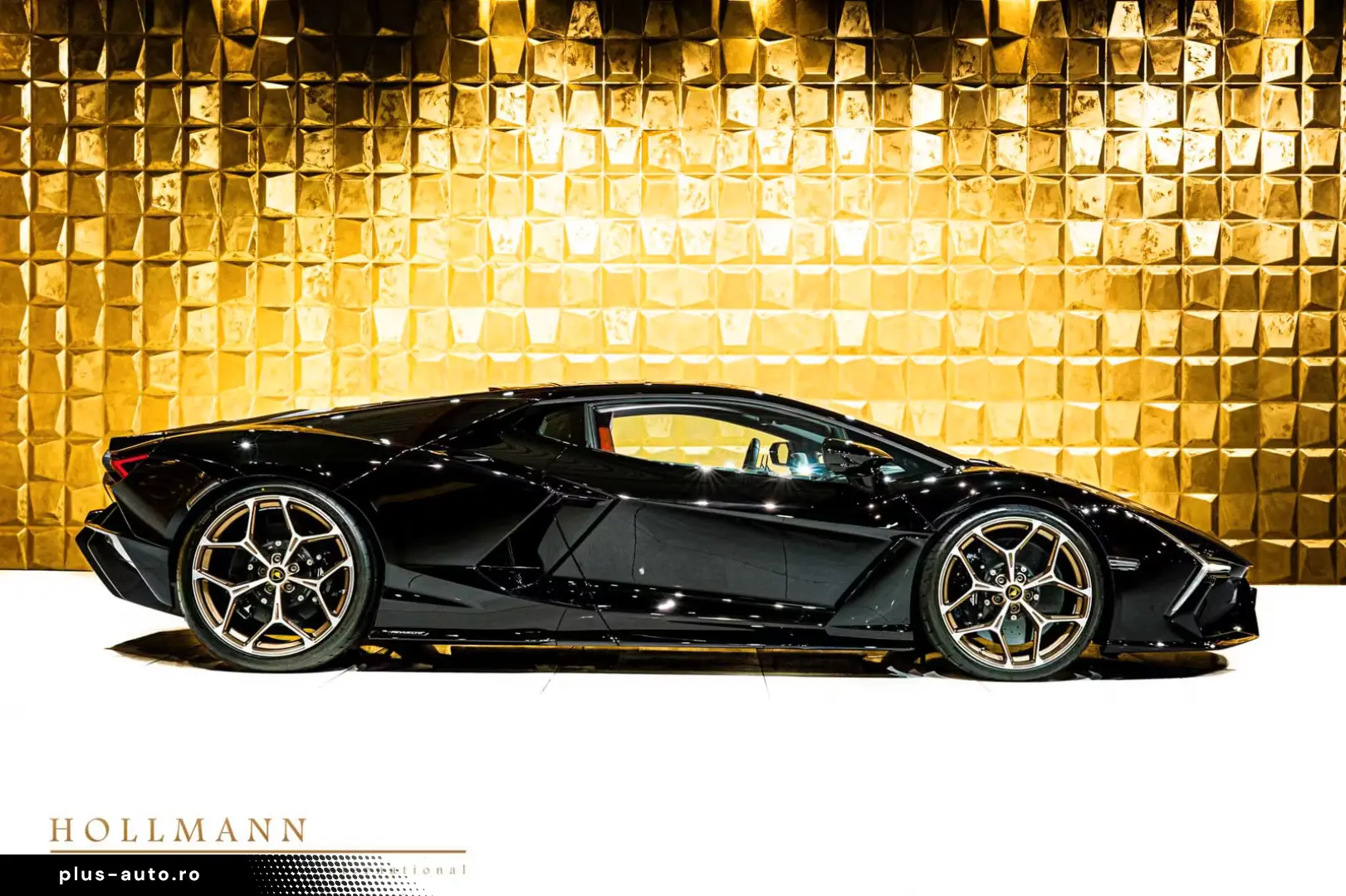 Lamborghini Revuelto  CARBON PASSANGER DISPLAY COMFORT SEATS