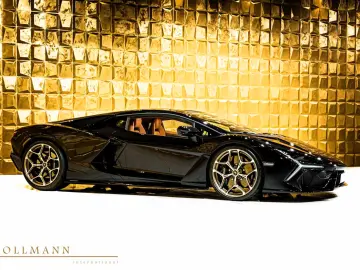 Lamborghini Revuelto  CARBON PASSANGER DISPLAY COMFORT SEATS