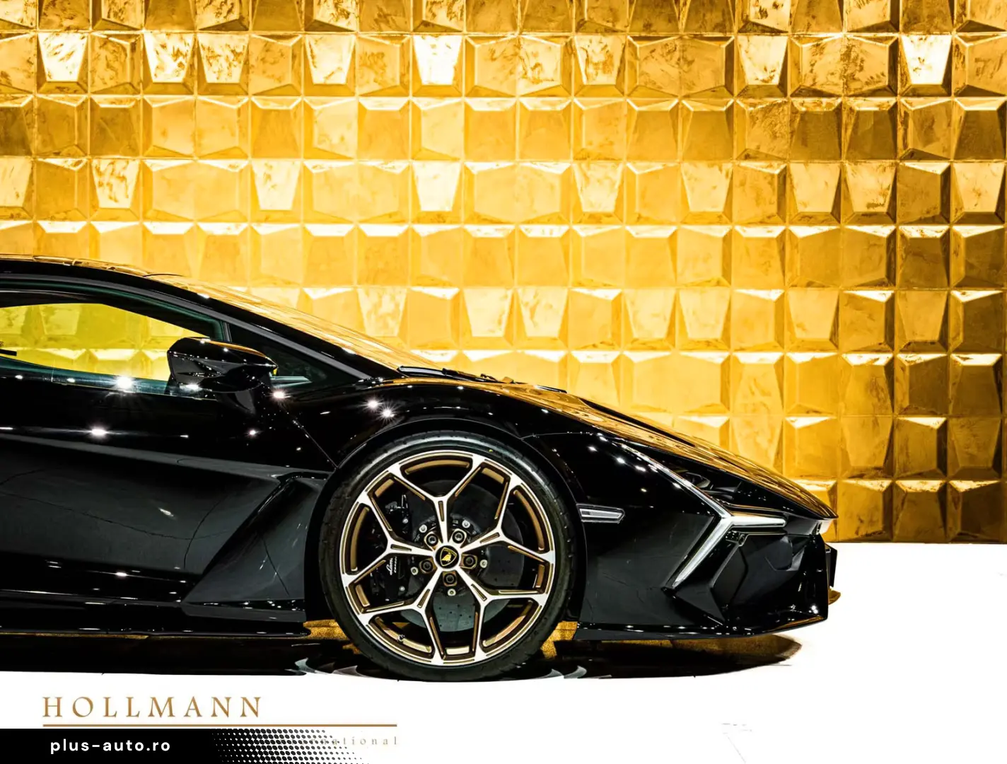 Lamborghini Revuelto  CARBON PASSANGER DISPLAY COMFORT SEATS