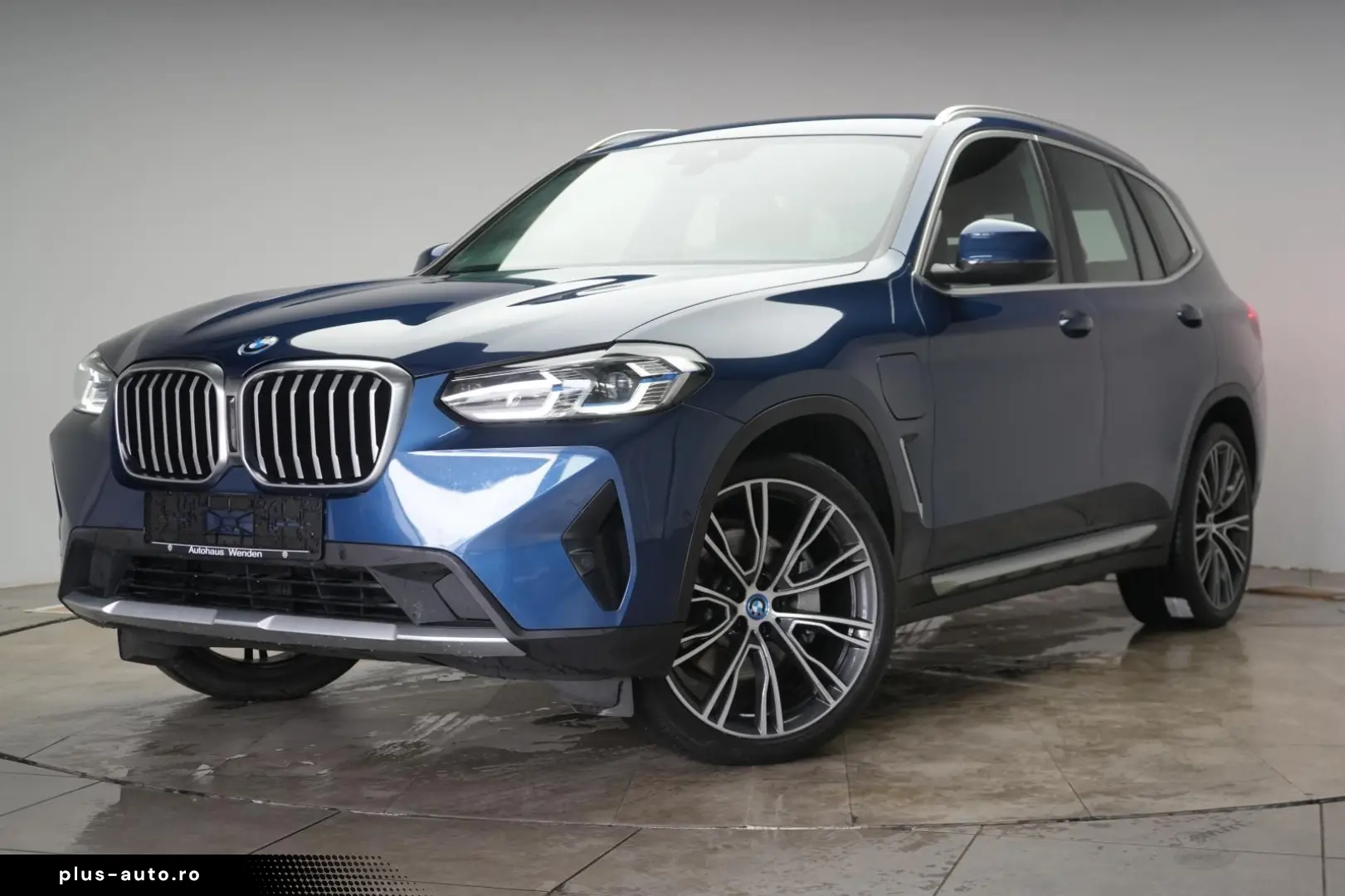 BMW X3 xDrive30e