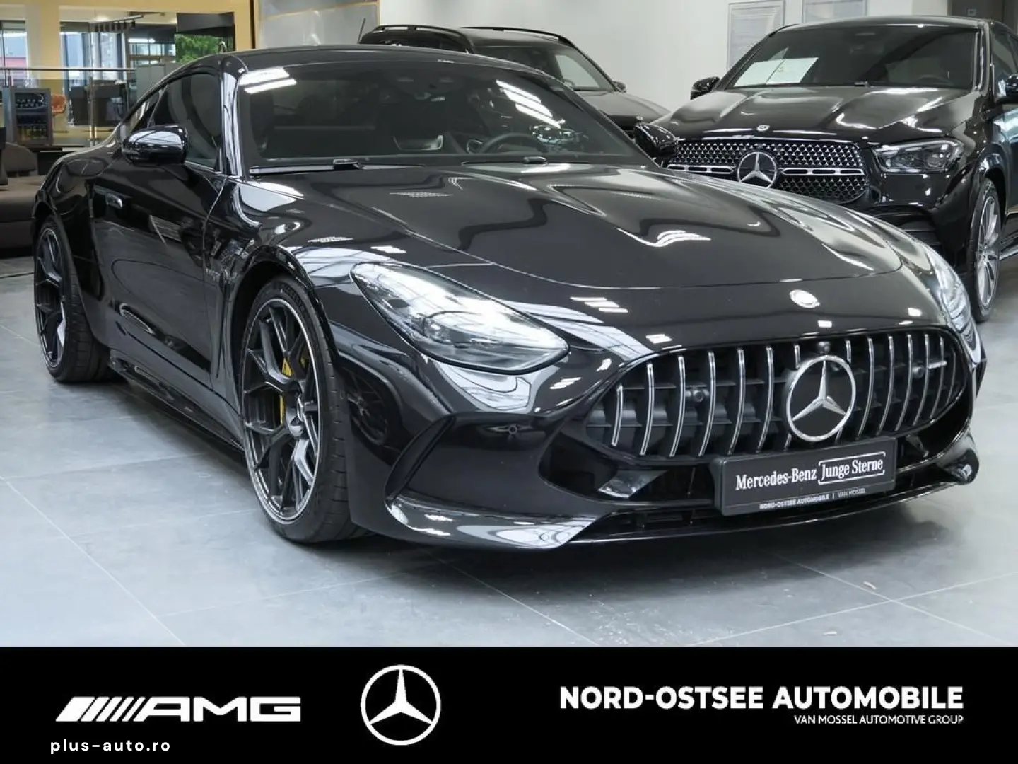 MERCEDES-BENZ GT 63 AMG 4M  HA-LENKUNG MULTI-SITZE PANO LIFT