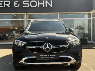 MERCEDES-BENZ GLC 200 4-M Avantgarde AHK R-Kam T-Led…