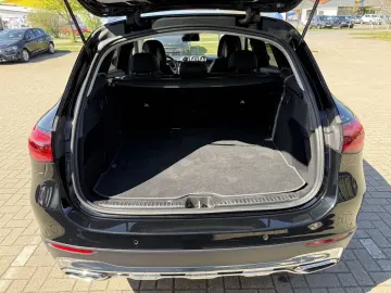 MERCEDES-BENZ GLC 200 4-M Avantgarde AHK R-Kam T-Led…