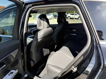 MERCEDES-BENZ GLC 200 4-M Avantgarde AHK R-Kam T-Led…