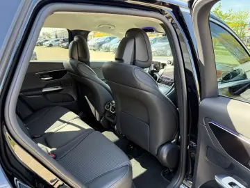 MERCEDES-BENZ GLC 200 4-M Avantgarde AHK R-Kam T-Led…