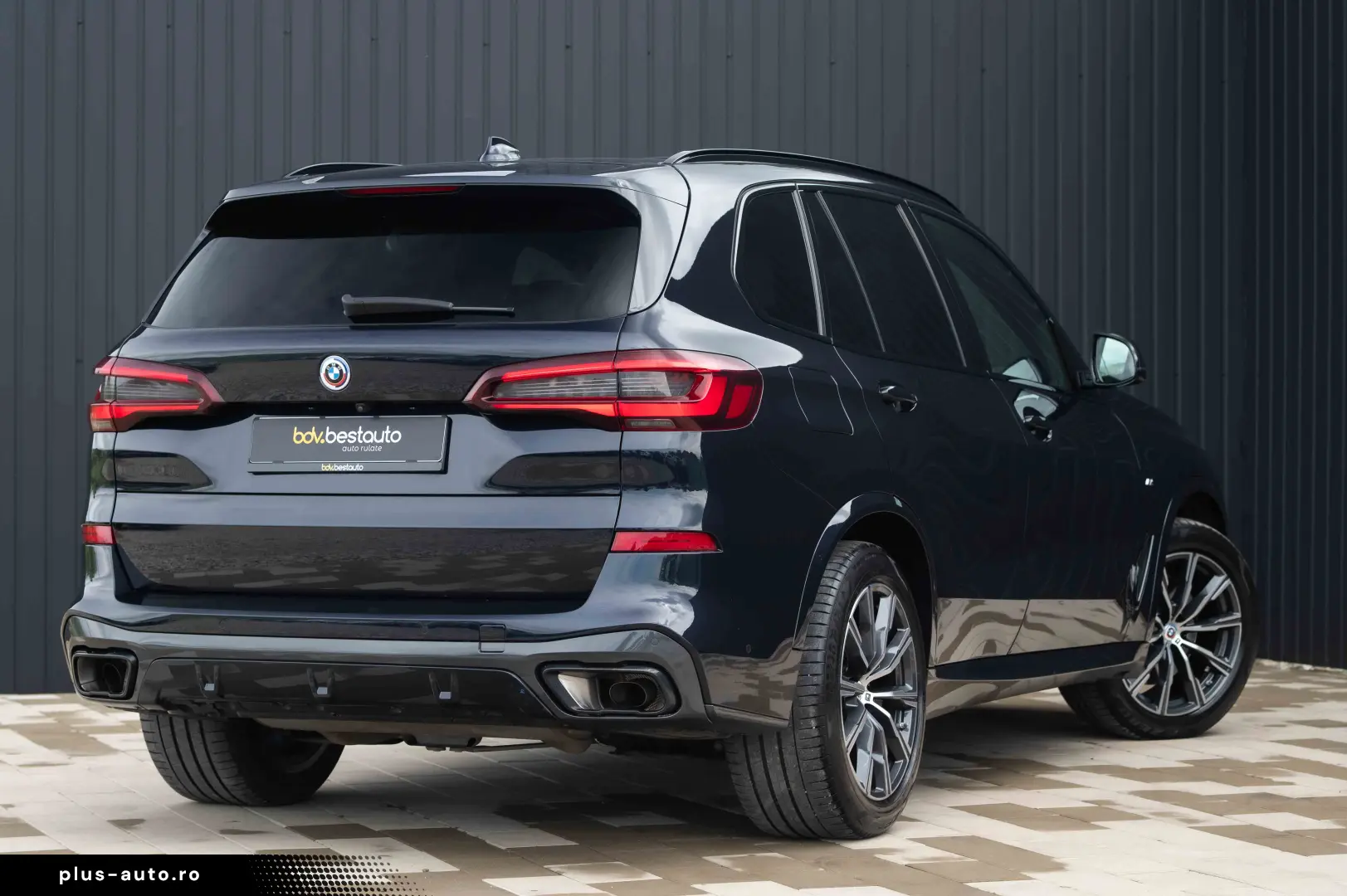 BMW X5 xDrive30d 50 Jahre M-Sport