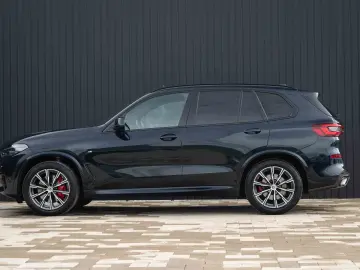BMW X5 xDrive30d 50 Jahre M-Sport